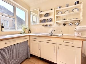 Photo 10- click for photo gallery